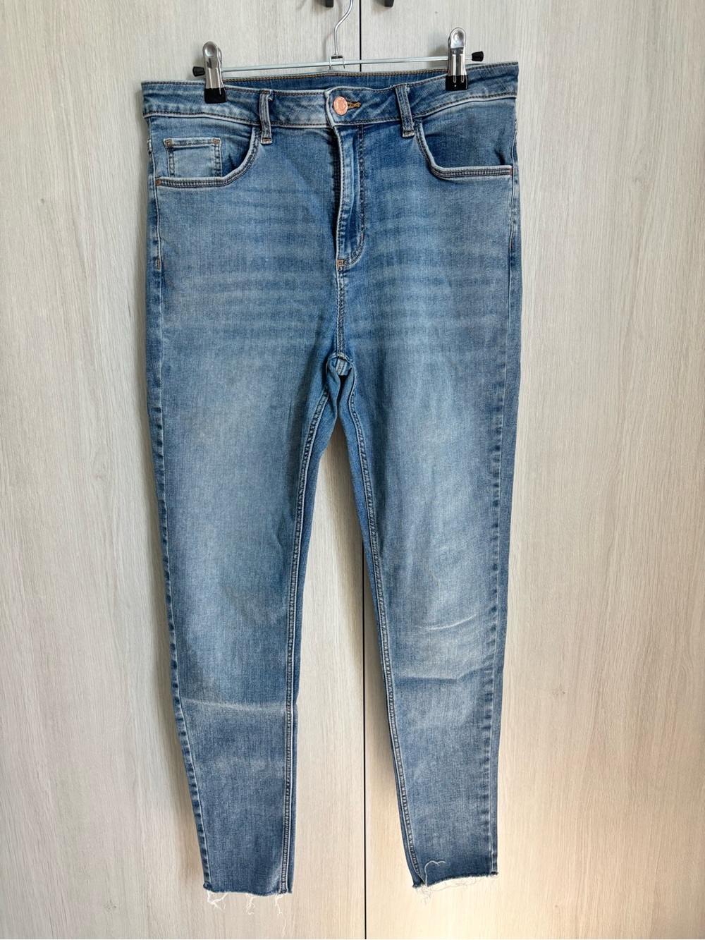 Light Wash High-Rise Skinny Jeans - Women's Light Blue